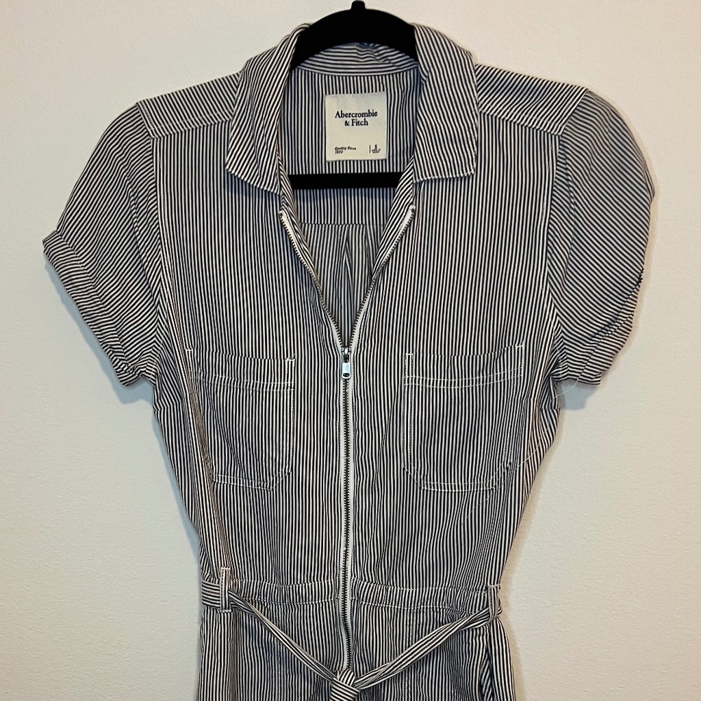 Abercrombie & Fitch Black and White Striped Jumpsuit